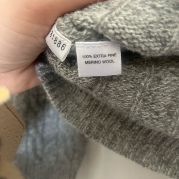 Vtg ANN TAYLOR Womens 100% Cashmere Cable Knit Sweater cable knit gray M - Picture 3 of 3